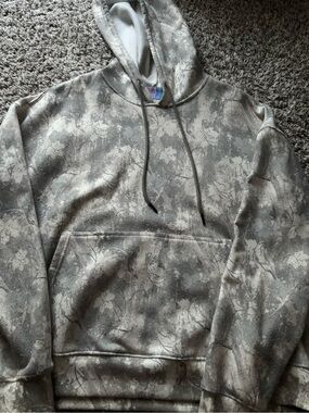 CAMO HOODIE